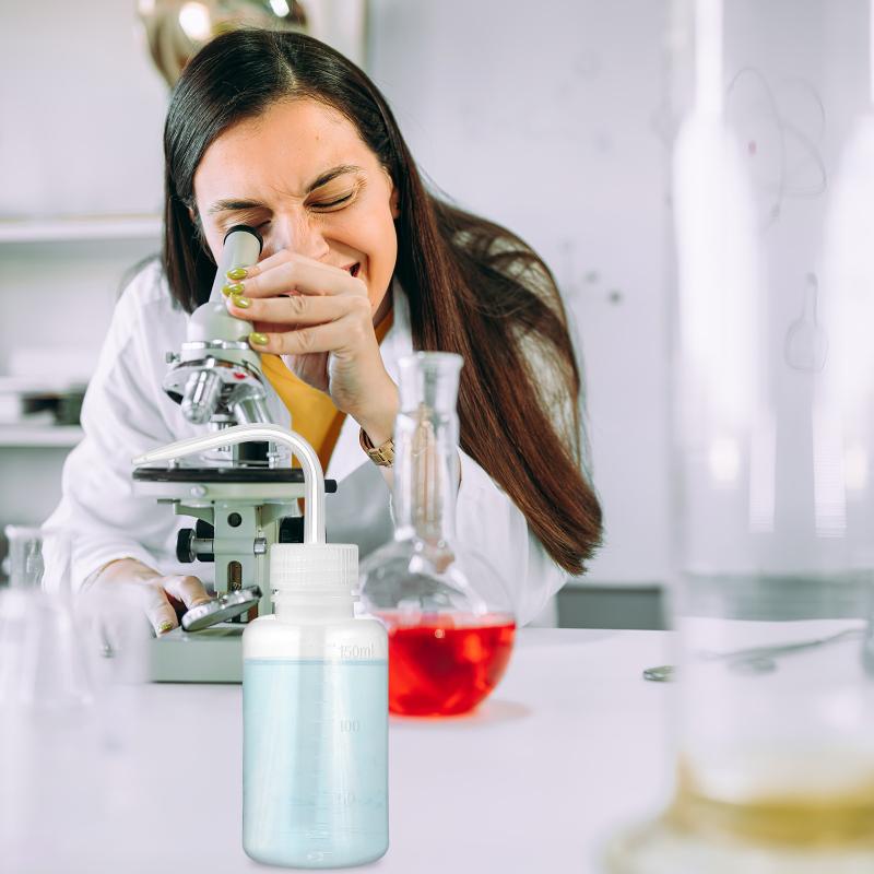 150 мл Пластиковая бутылка с дозатором для моющих жидкостей