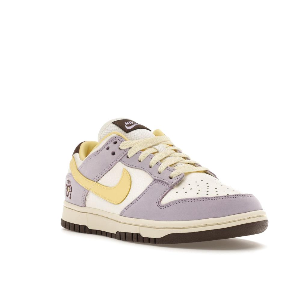 Nike Женские кроссовки Dunk Low Premium Lilac Bloom Фиолетовые нежно-желтые паруса FB7910-500