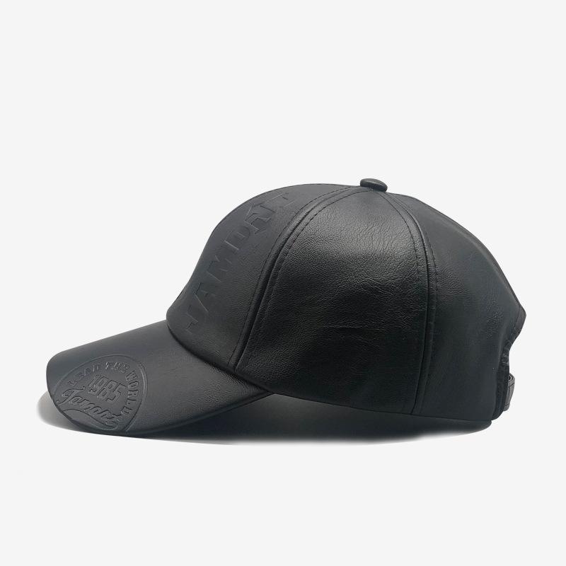 Осенне-зимняя теплая шапка унисекс на открытом воздухе Бейсболка из искусственной кожи Спорт для отдыха Ветрозащитная шапка для среднего возраста Шапки для путешествий Велосипедная кепка Лыжные кепки