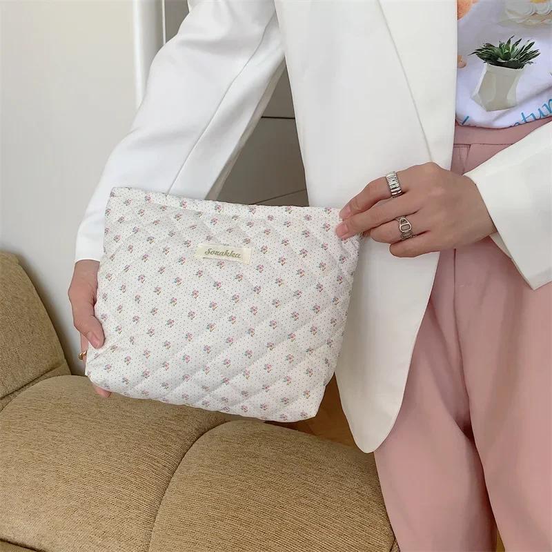 Cute Pink Women's Cosmetic Bag Make Up Case Quilted Cotton Travel Storage Bags Portable Wash Bag Clutch Purse Handbags Mommy Bag