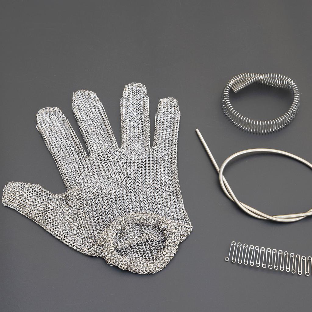 316 L Stainless Steel Metal Mesh Five Finger Glove for Kitchen Slicing Butcher Cutting Oyster Shucking Fish Fillet Spring Strap