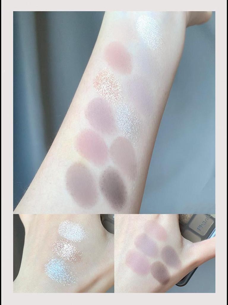 Палитра теней для век Phantom Bear Haze из 12 цветов: Землистые тона в сером, матовом, перламутровом и бриллиантовом исполнении