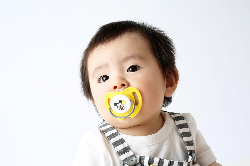Pigeon Pacifier months and Large Mickey (6 up)
