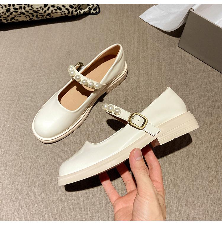 Мода 2025 Обувь Лолиты для девочек Косплей JK Униформа Обувь Женская Жемчуг Кожа Ремешок на ремне Балетки Лоферы Женская Мэри Джинс Балетки