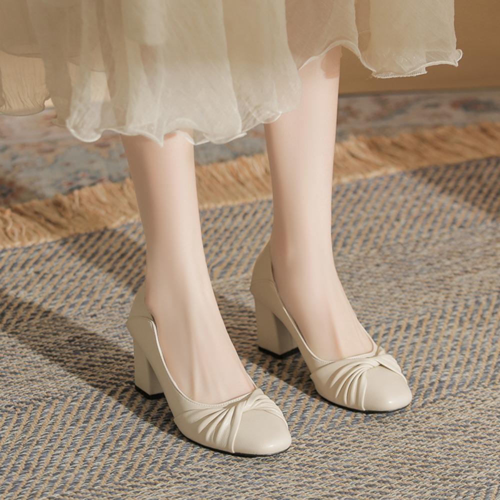 Fashion High Heels Women's 2025 New Square Head Thick Heel Large Size Women's Single Shoes Fattened and Widened Commuter Work Shoes