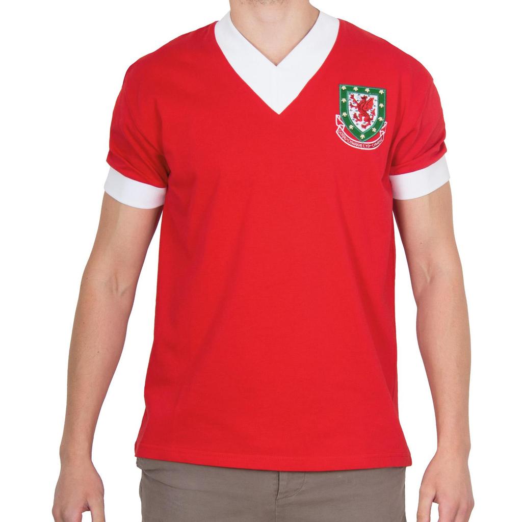 FA Wales Mens 1958 John Charles 9 Retro T-Shirt