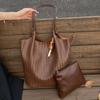 Premium Sense Woven Pattern Tote Bag Women's 2025 New Fashion Retro Large-capacity Shoulder Bag Commuter Mother and Child Bag