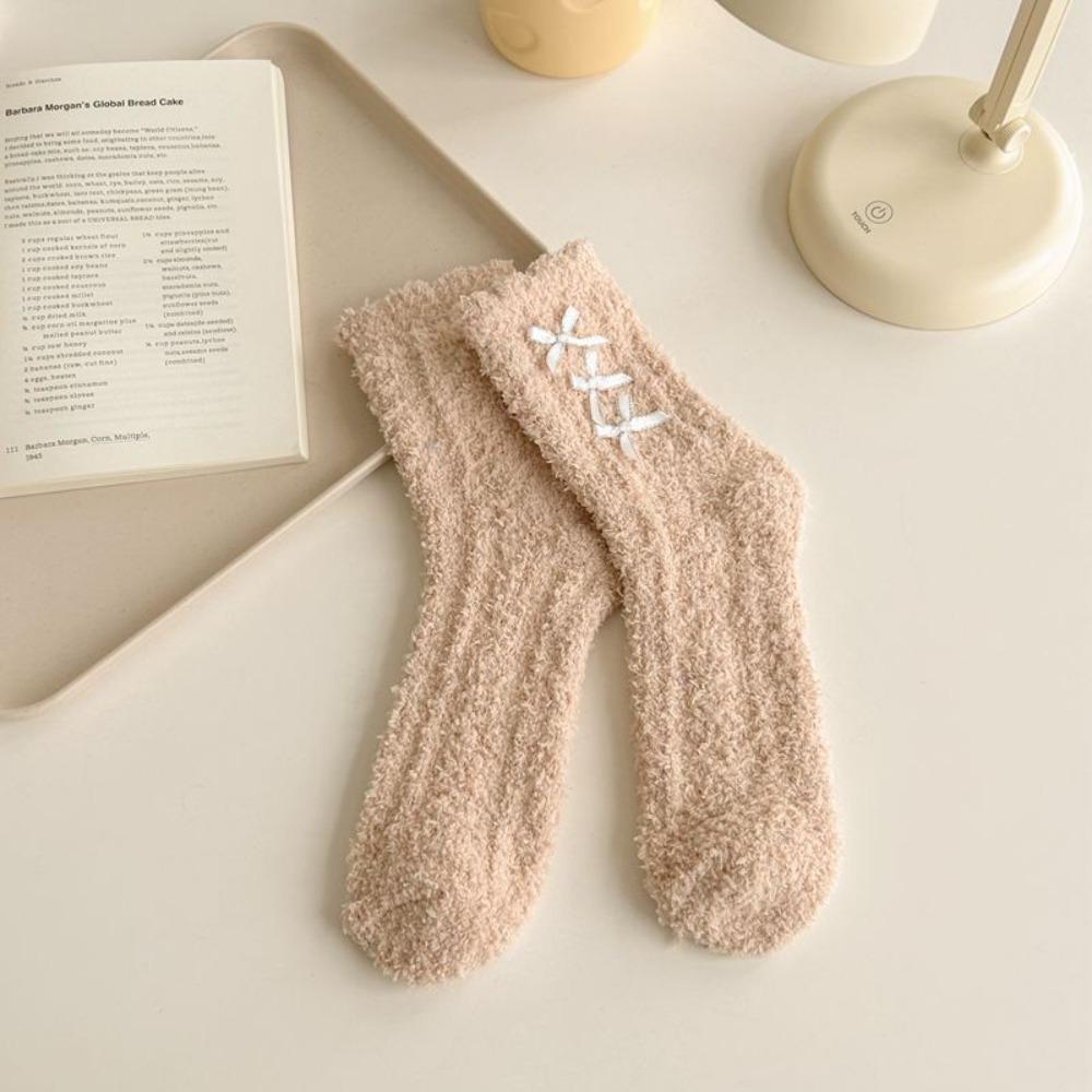 Coral Fleece Middle Tube Socks Bowknot Floor Socks Cute Women's Socks Autumn