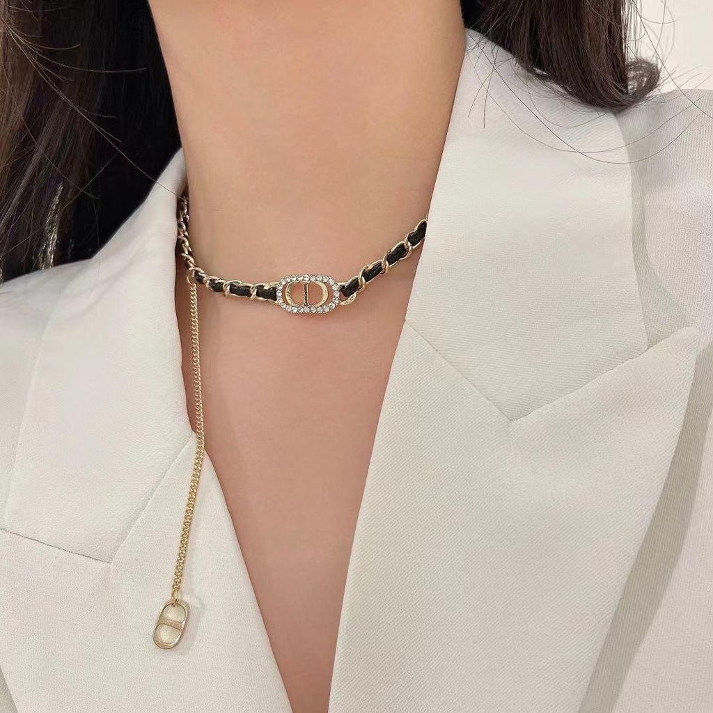 Женское летнее роскошное ожерелье из титановой стали - Дизайн высокого класса, кулон на ключицу