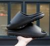 Comwarm Мужские Стильные Летние Шлепанцы Мягкие ЭВА Толстая Подошва Сандалии Шлепанцы Для Ванной Противоскользящие Пляжные Шлепанцы Кокосовые Шлепанцы