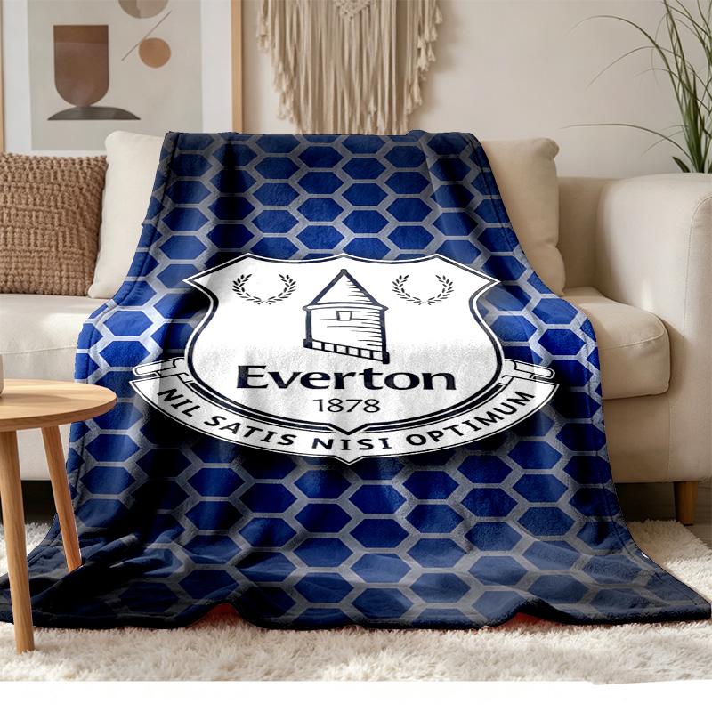 Everton Soft and comfortable flannel Suitable for sofas living rooms outdoor camping travel and also makes a great anniversary gift