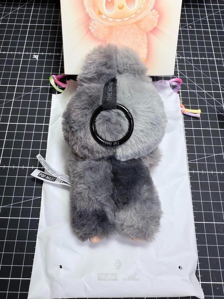 [USED] Genuine LABUBU Big Into Energy V3 ID Secret