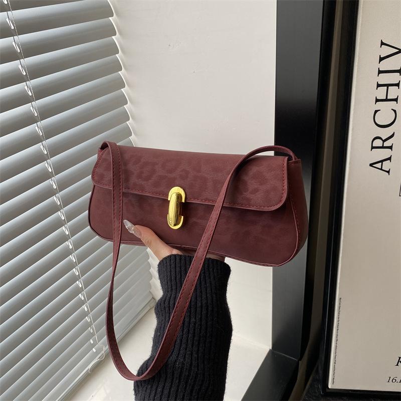 Сумка с леопардовым принтом женская сумка 2025 новый тренд повседневная портативная маленькая квадратная сумка европейская и американская мода женская на плечо мессенджер