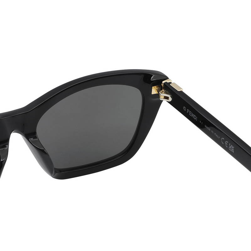 Fendi Retro Minimalist Versatile Cat Eye Sunglasses Unisex sunglasses Black FE40205F