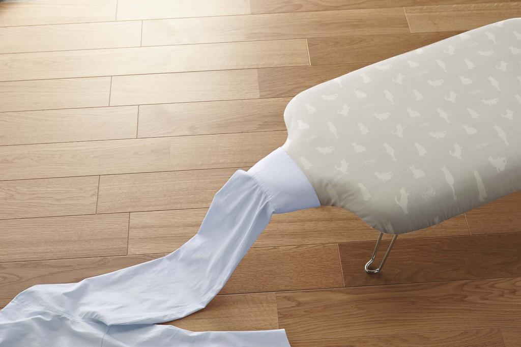 Yamazaki Jitsugyo Lightweight Humanoid Ironing Board with Neko Stores In Steel Mesh Structure 2643 Hook, Press, Gray, Approx. 69X37X20cm, Closet,