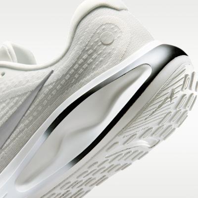 Nike Путешествие Бег Саммит Белый Черный Серебряный