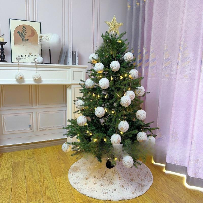 White Plush Christmas Tree Skirt with Golden Glitter Cluster Branch Embroidery Polyester Xmas Decor Floor Mat for Holiday Party