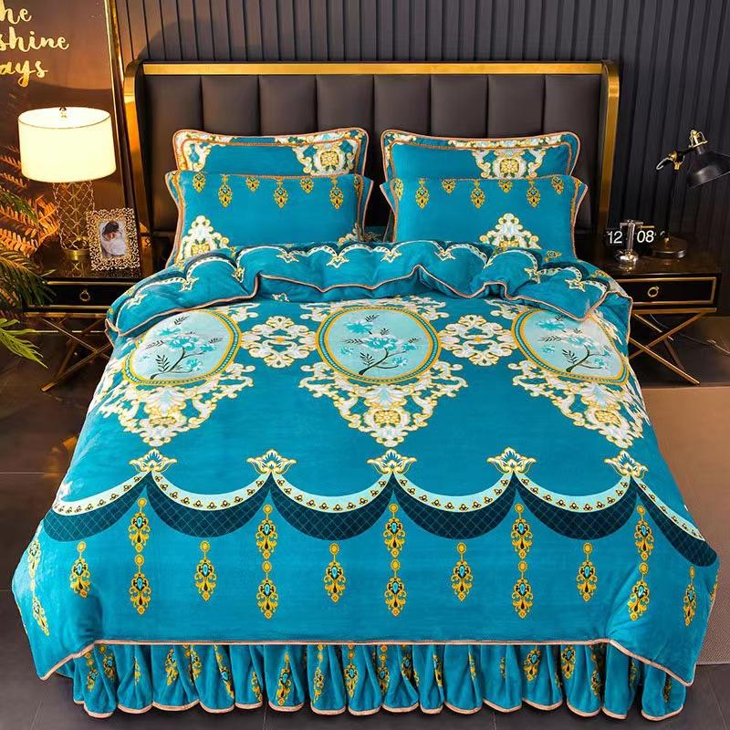 Комплект из 4 предметов плюшевого осенне-зимнего комплекта из утолщенного теплого флиса, простыни, пододеяльника с принтом, подзора для кровати, комплект для дома