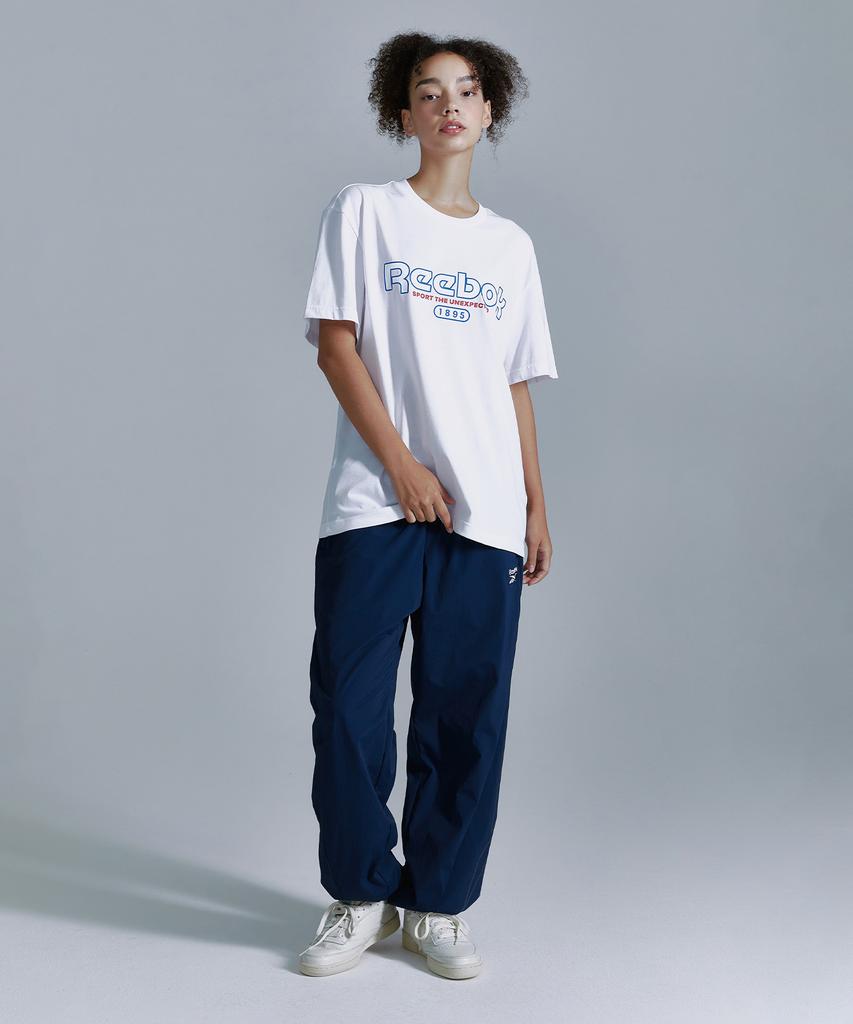 Reebok Базовая графическая футболка - Белая