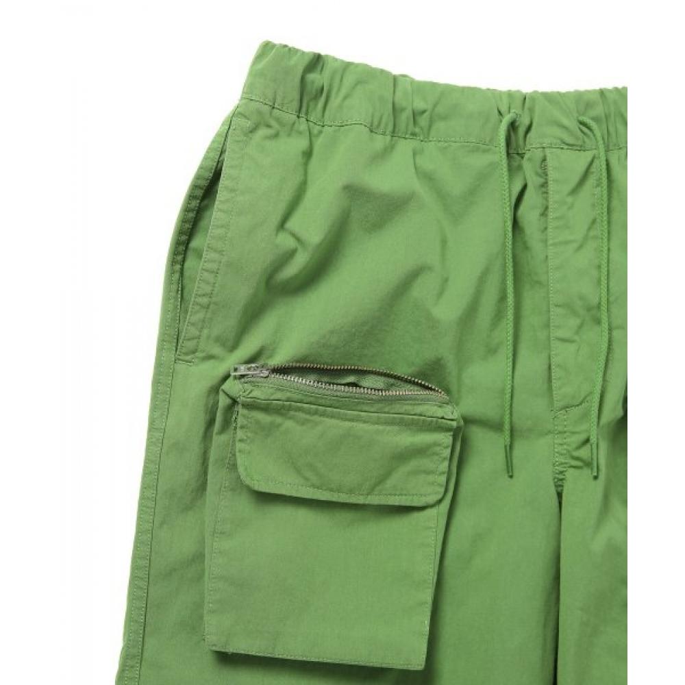L Logo fLight Short Light Green