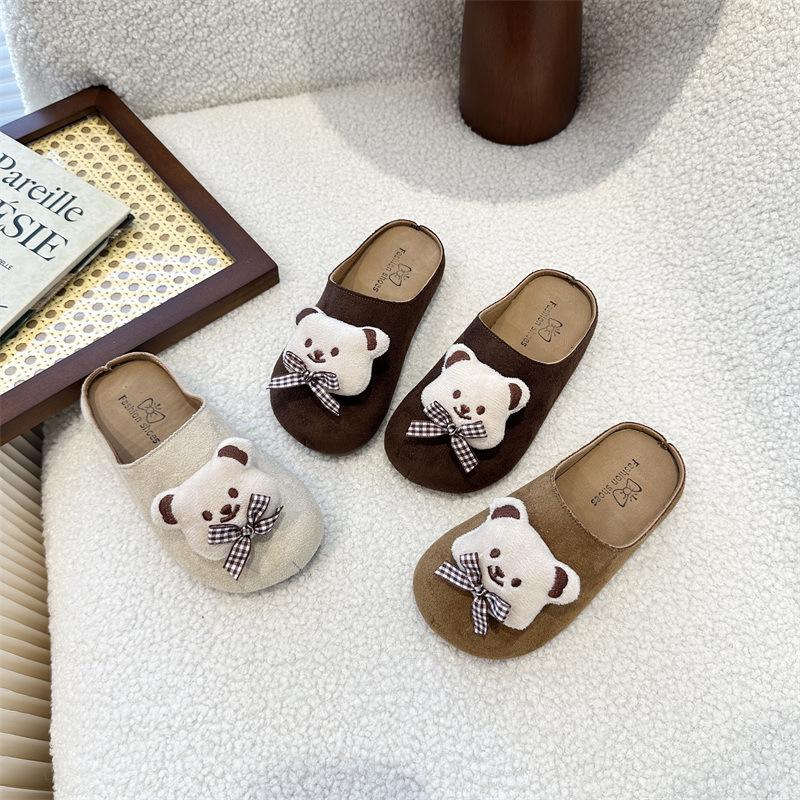 Girls' Fashionable Outdoor Closed-Toe Mules, New Spring and Autumn Soft Sole Non-Slip Birkenstock Shoes for Older Children, Slip-On Shoes
