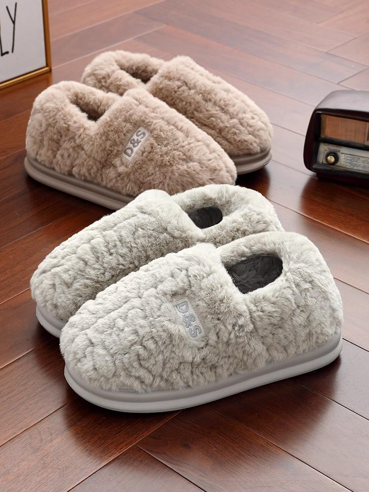 Мужские зимние хлопковые плюшевые домашние/уличные тапочки 2025 - с толстой подошвой и закрытой пяткой.