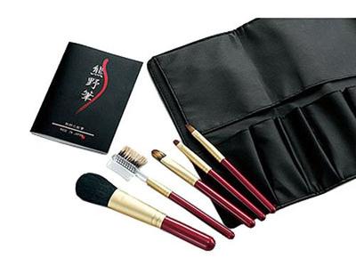 Набор кистей для макияжа Kumano Brush Heart of the Brush KFi-R105