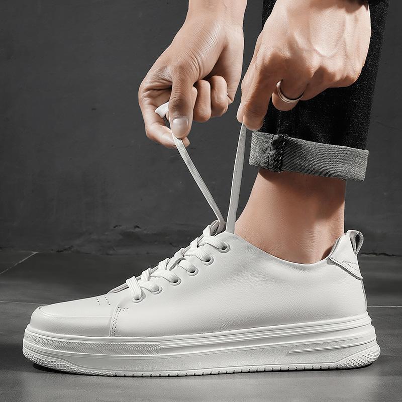 Модные весенние белые повседневные туфли на шнуровке из натуральной кожи для мужчин, высококачественные нескользящие кроссовки для скейтбординга, удобные универсальные молодежные кроссовки