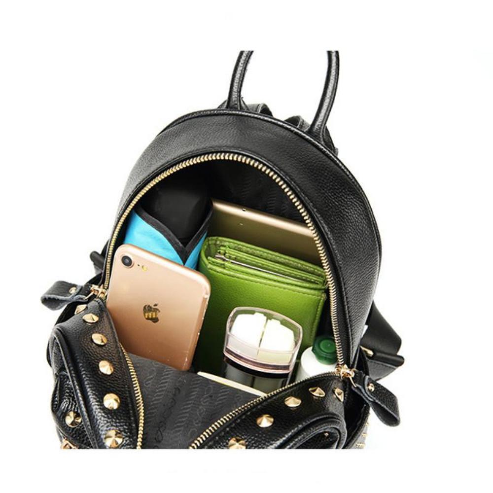 Women Bag Female Shoulder Bag Leather Backpack Bee Rivet Leather Handbags Leisure Travel Backpack