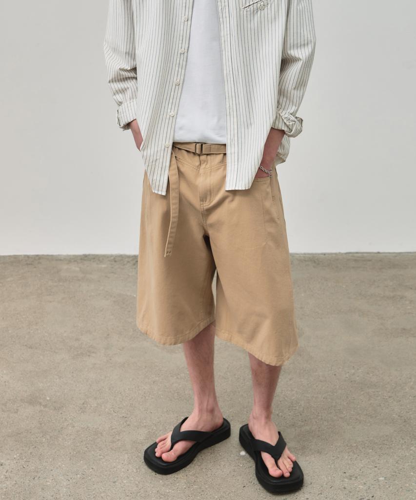 ALYSS Roard Waist Bermuda Pants [Cotton Beige]
