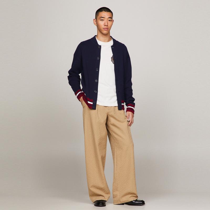 Tommy Hilfiger Хлопок Плотный Вязаный Кардиган с Вышитым Логотипом Свободный Бейсбольный Воротник Мужская Верхняя Одежда Темно-Синий MW0MW33090