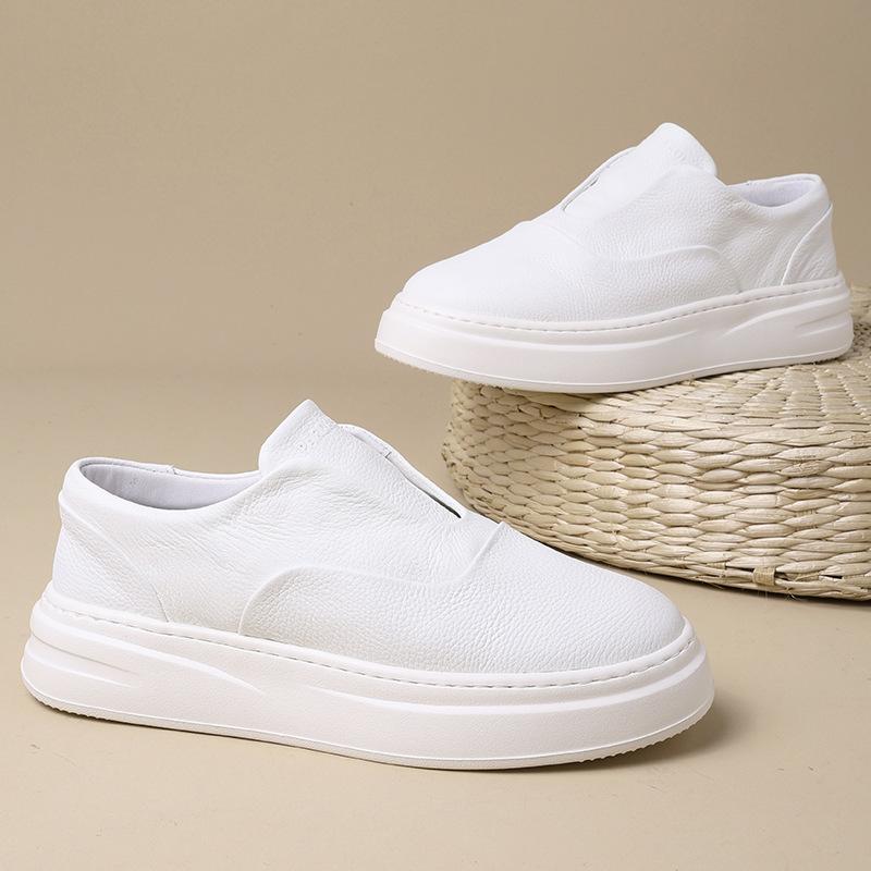 Повседневная мужская обувь на толстой подошве, увеличивающая рост, лоферы, простые туфли на мягкой подошве, белые кожаные дышащие трендовые туфли на доске