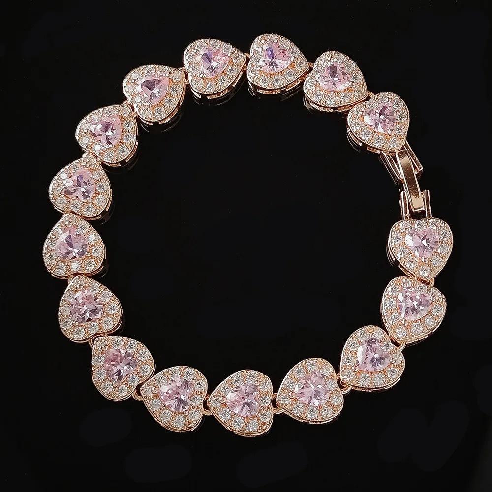 Classic heart-shaped bracelet, simple and fashionable, exquisite bracelet