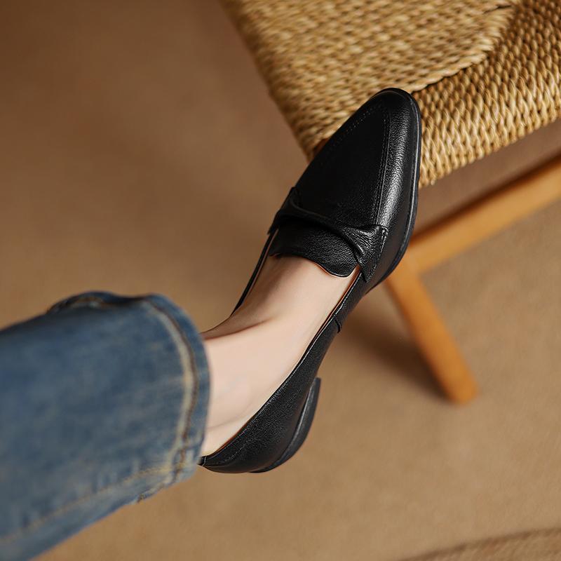 Модные лоферы женские туфли-лодочки 2025 новая весна острый носок слипоны женские туфли из натуральной кожи на низком каблуке женские туфли уличной моды