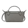 Longchamp Le Pliage Xtra Сумка-кроссбоди мини на плечо женская с тиснением логотипа, регулируемым съемным плечевым ремнем, на кнопке, кожаная 34205987P55
