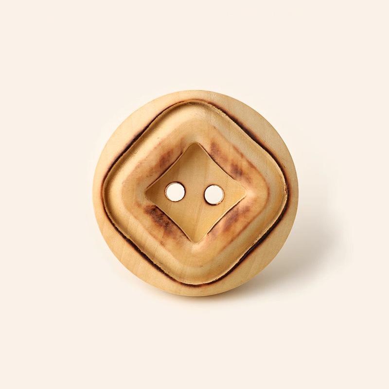 Liaoyuan Square, Baking Feeling Bread Wood Button Retro Log Color Button Design Feeling Two-Eye Button