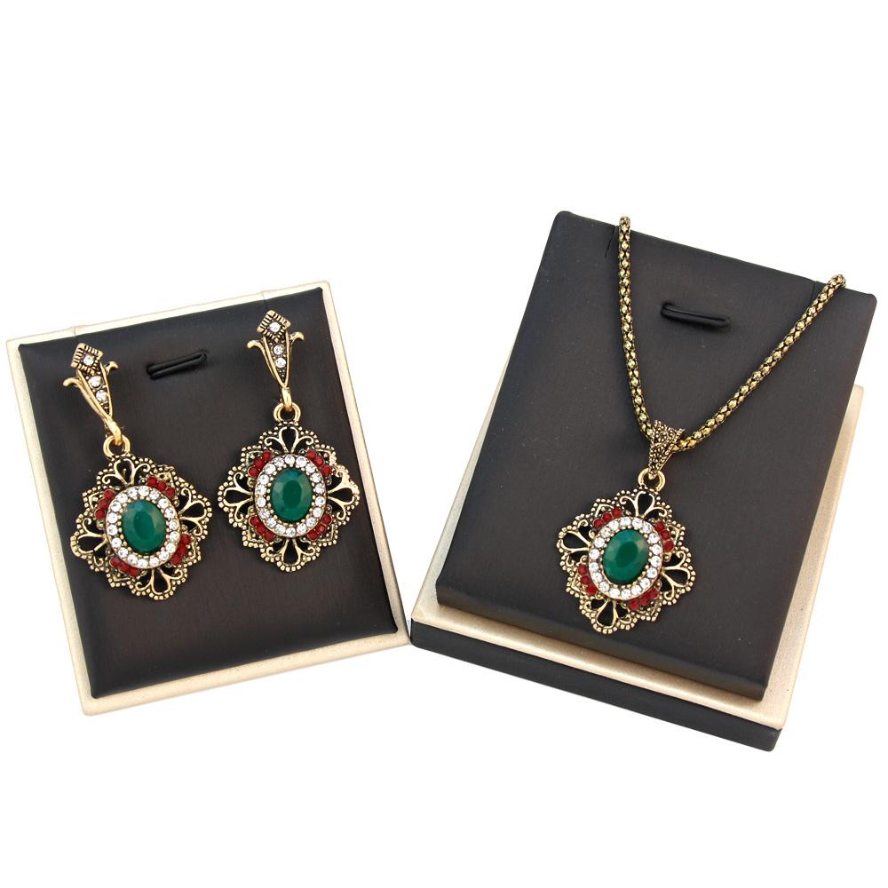 Vintage Bohemia Women Earring Necklace Sets Antique Gold Color Retro Jewelry Sets Bronze Pendant Necklace Set