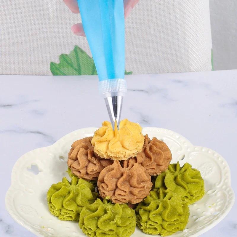 DIY Cake Decorating Tips Set, 6 Stainless Steel Nozzle Set, 8Pcs/Set Silicone Kitchen Accessories Icing Piping Cream Pastry Bag