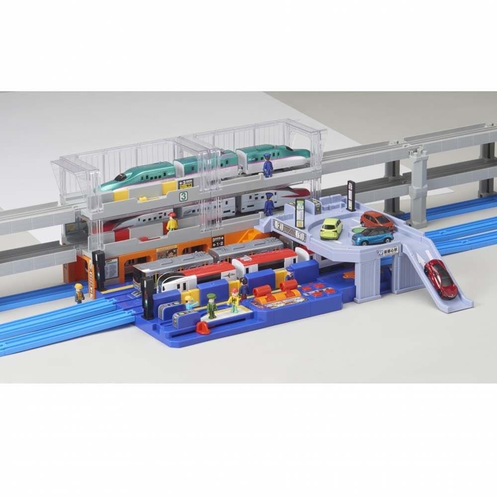 Takara Tomy Plarail Home Door Station J-26