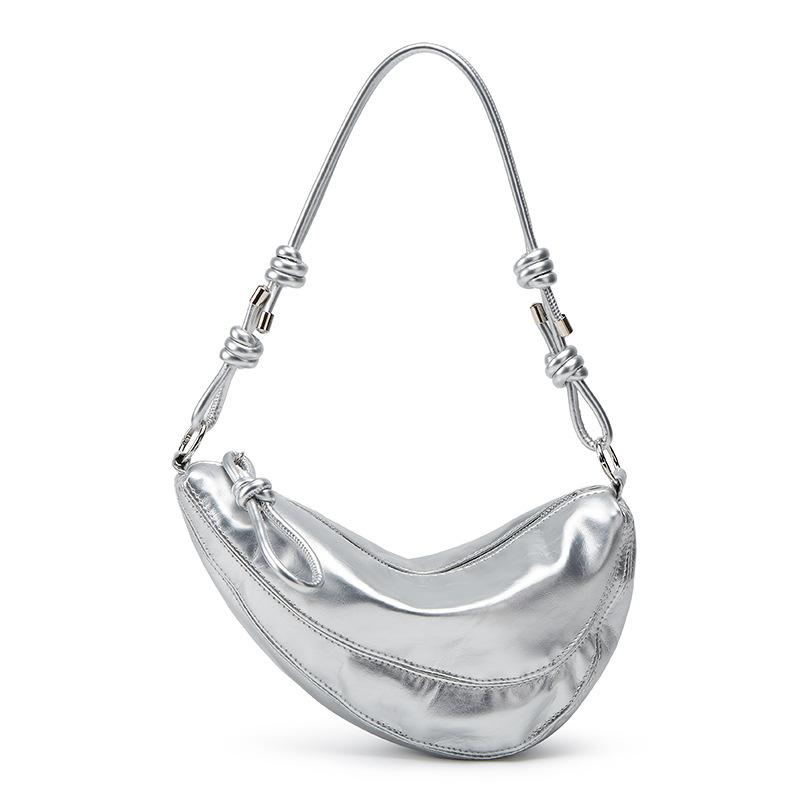 Сумка на одно плечо в форме полумесяца нишевого дизайна, повседневная и универсальная сумка под мышкой и сумка кроссбоди из мягкой кожи.