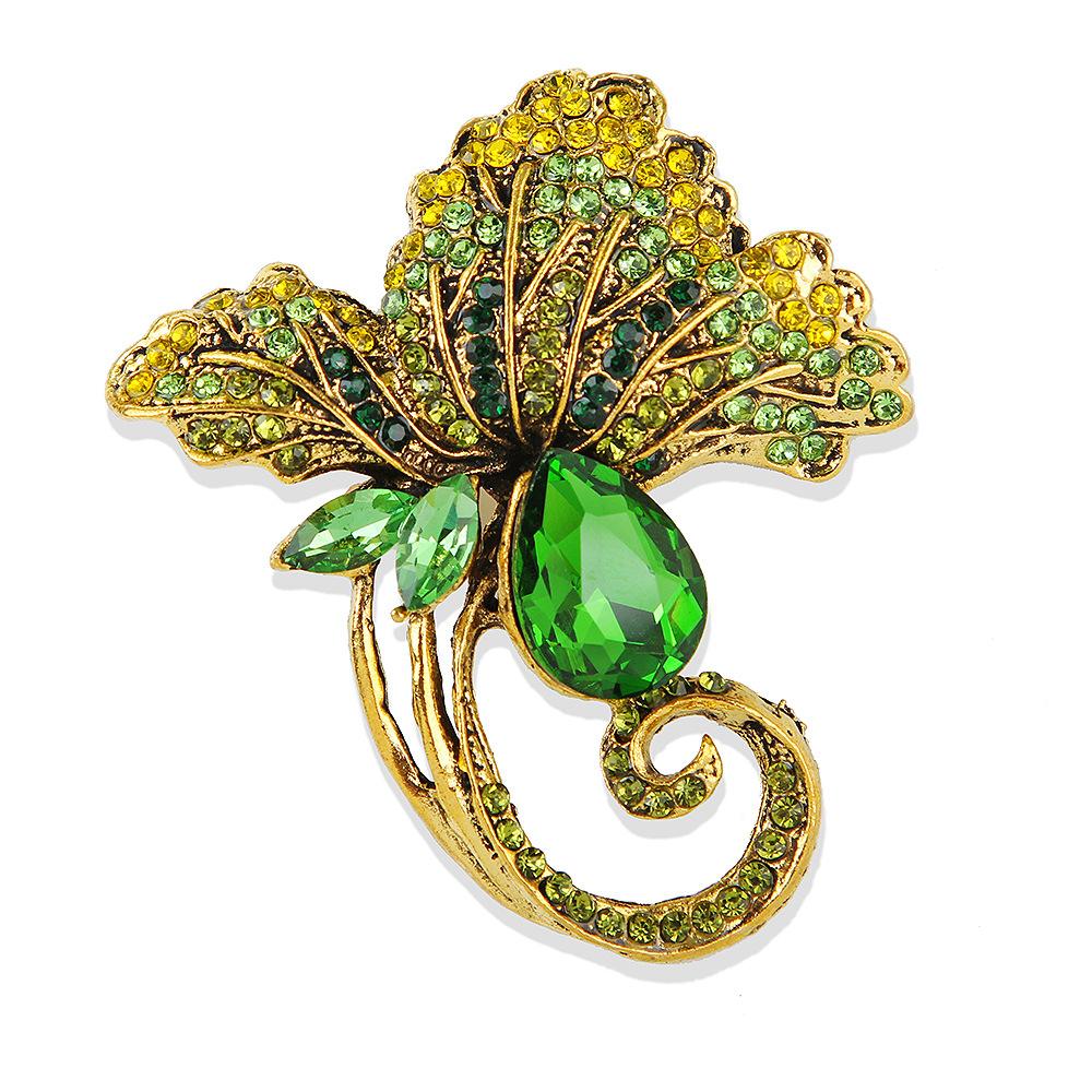 Броши «Высокий уровень чувства листа» Темперамент Универсальные Кленовые листья Нишевые булавки Женские Щедрые Роскошные Лацканные Декоративные Пуговицы-Пин