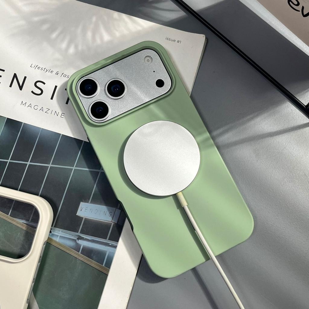 New for IPhone17promax Thin Mobile Phone Case 16 Skin-feel Contrast Color 15 Thin Magnetic Circle Business Case