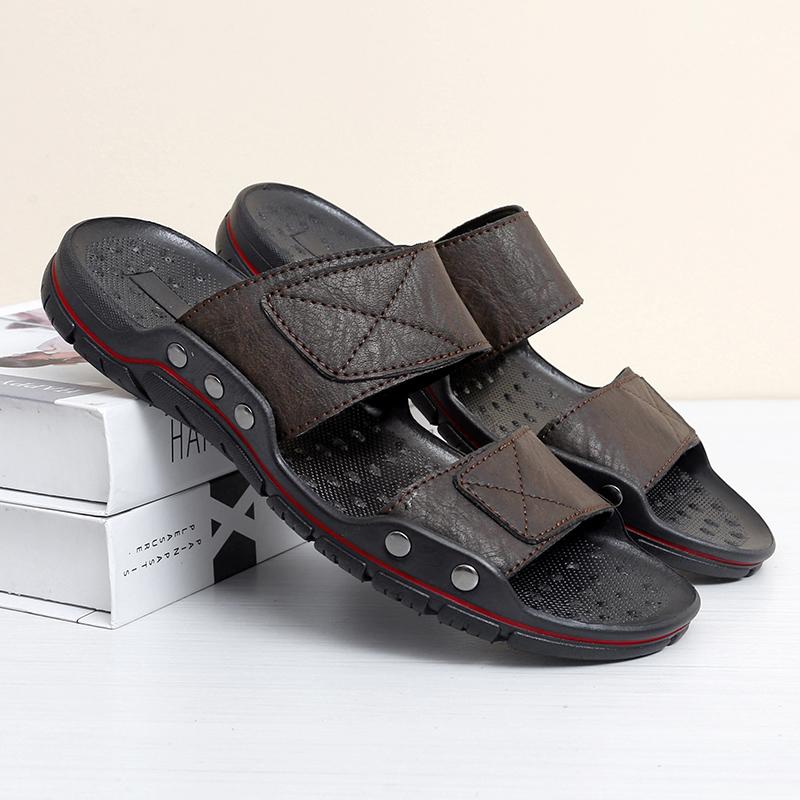 Мода Новое поступление Мужские слипоны для ходьбы Нескользящие сандалии для пляжа Повседневная одежда Полушлепки Удобные Легкие Мужские тапочки