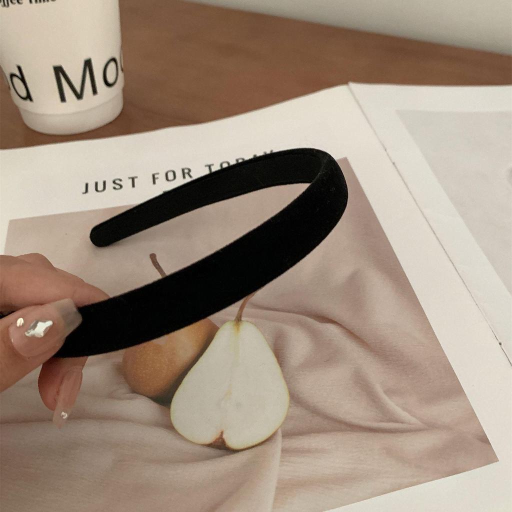 Korean Dongdaemun Black Velvet Celebrity Headband for Women - Fairy Style Hair Accessory