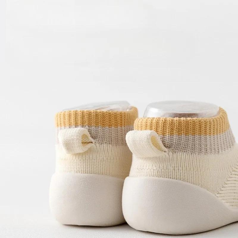 Детские носки для первой прогулки, осень-зима, новые нескользящие носки с мягкой подошвой для новорожденных, для новорожденных, 0-30 месяцев, детская обувь
