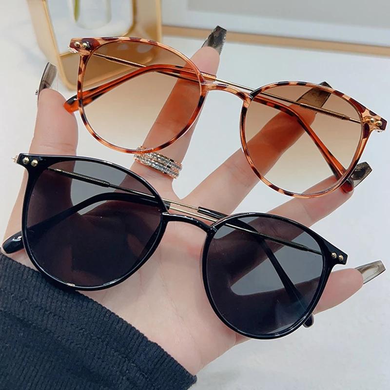 Men Women Luxury Sunglasses Unisex Fashion Design Round Frame Sun Glasses Trendy Outdoor Driving Riding UV400 Eyewear