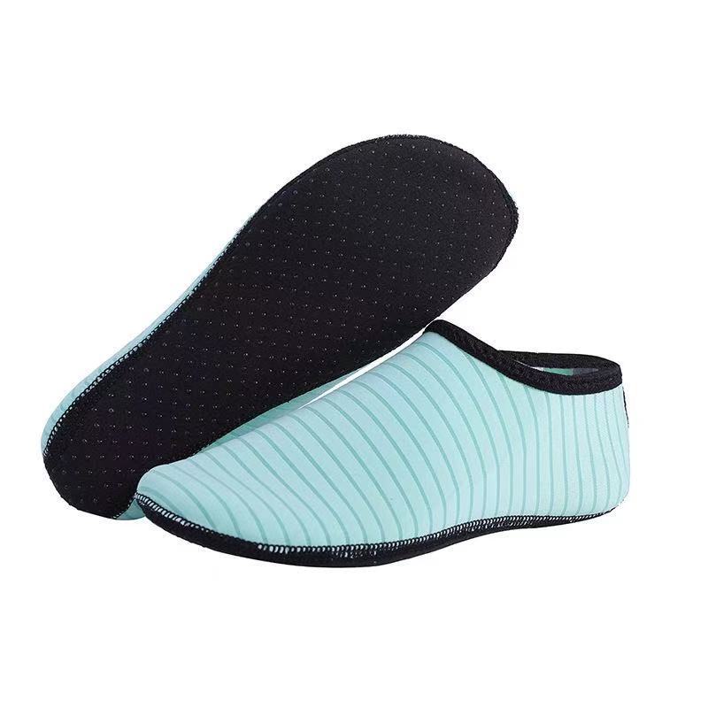 Summer Water Shoes Men Aqua Socks Sneakers Unisex Swimming Shoes Beach Socks Big Plus Size Sneakers Striped Colorful Shoes Kids