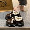 Маленькие кожаные туфли в британском стиле женские зимние бархатные на платформе взрыв Мао Мао Дуду туфли 2025 новые теплые хлопковые туфли одинарные туфли