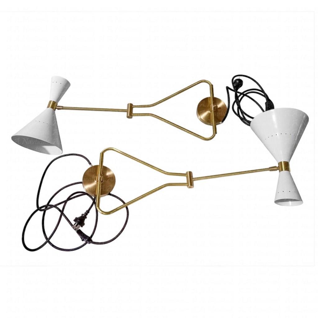 Настенный светильник середины 1950-х годов, итальянская современная регулируемая настенная лампа Diabolos (Одинарный, шнур с выключателем в наличии)