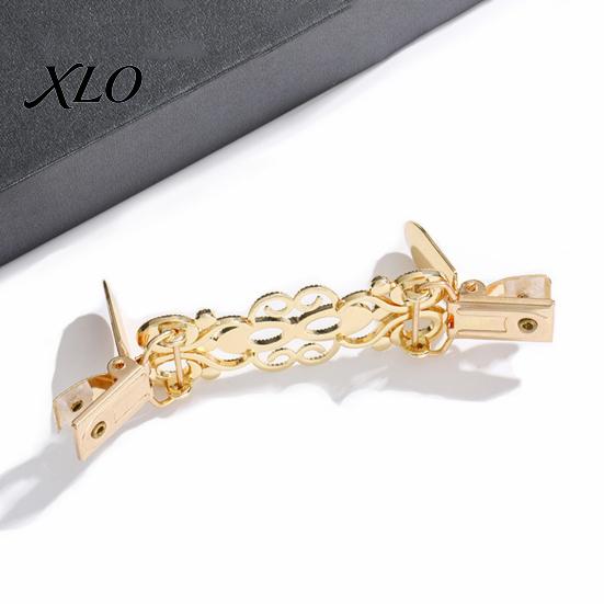 Waist Cincher Clip Vintage Cardigan Sweater with Rhinestone, Hold Together, Retro Decorative Clothing Accessories for Dress Shawl, Women Fastener